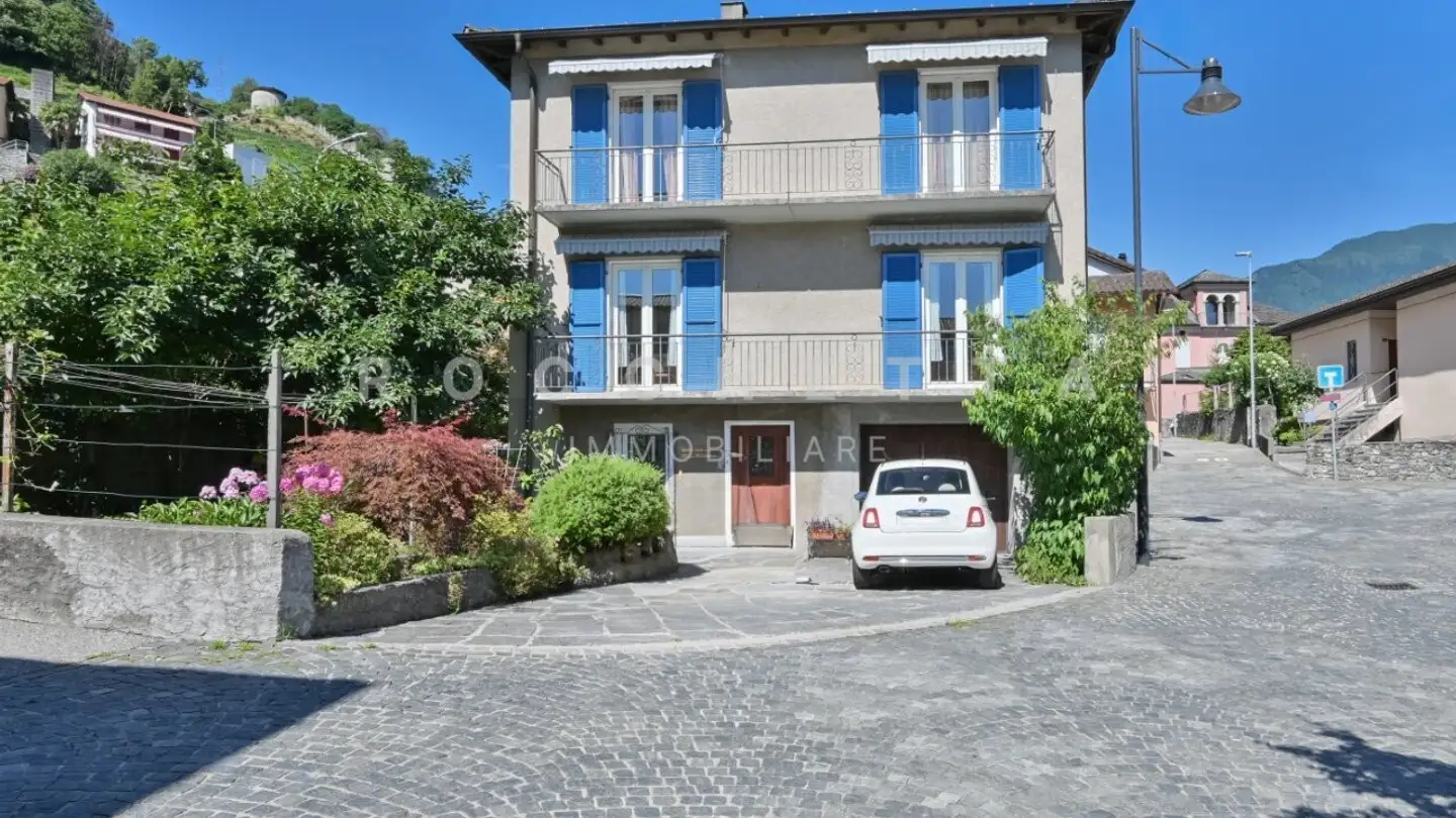 Maison jumelle à vendre - 6514 Sementina