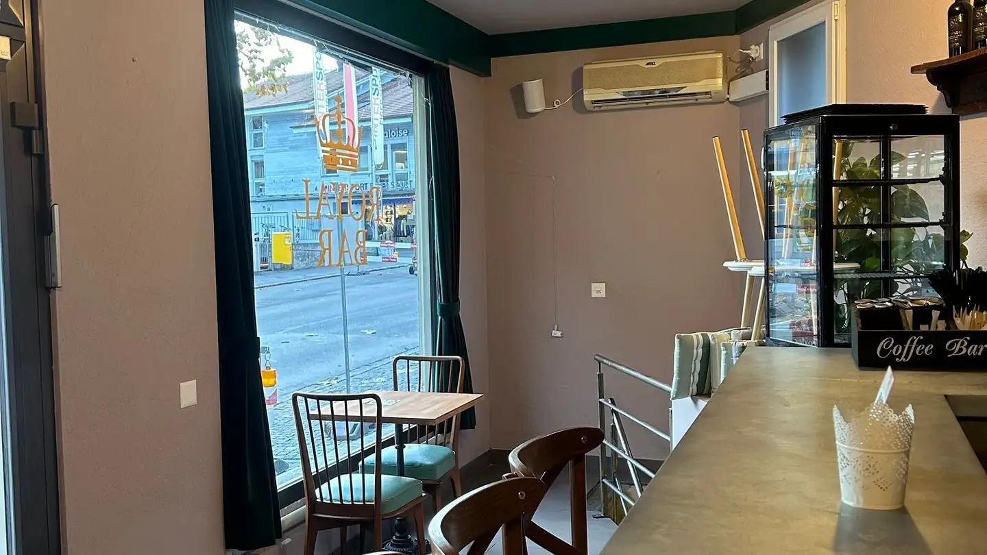 Bar in affitto - Bahnhofstrasse 21, 3800 Unterseen - Photo 4