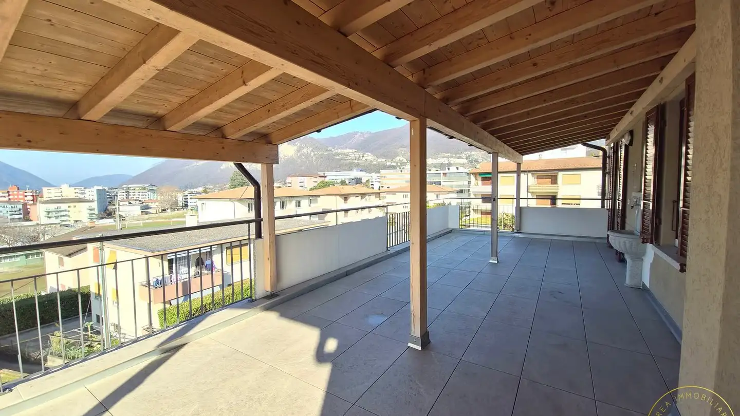 Appartement en terrasse à vendre - 6850 Mendrisio - Photo 2