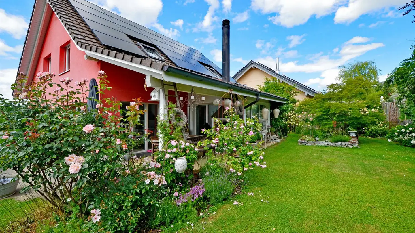 Single house for sale - 4146 Hochwald