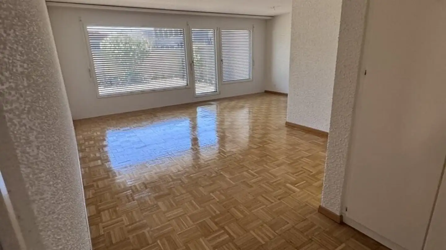 Apartment for rent - Hardgutstrasse, 8048 Zürich - Photo 2