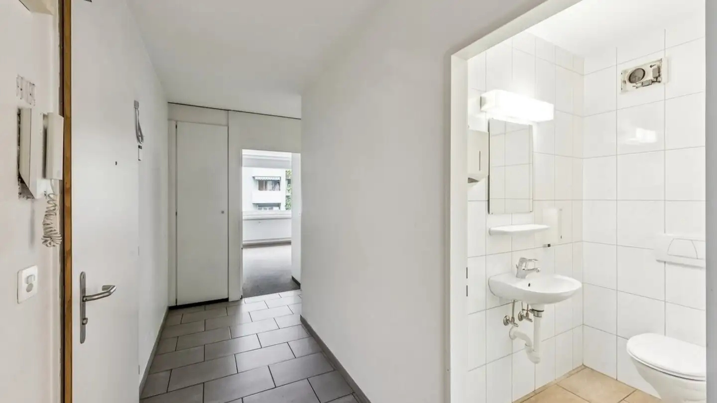 Commerciale in affitto - Dornacherstrasse 158, 4053 Basel - Photo 3