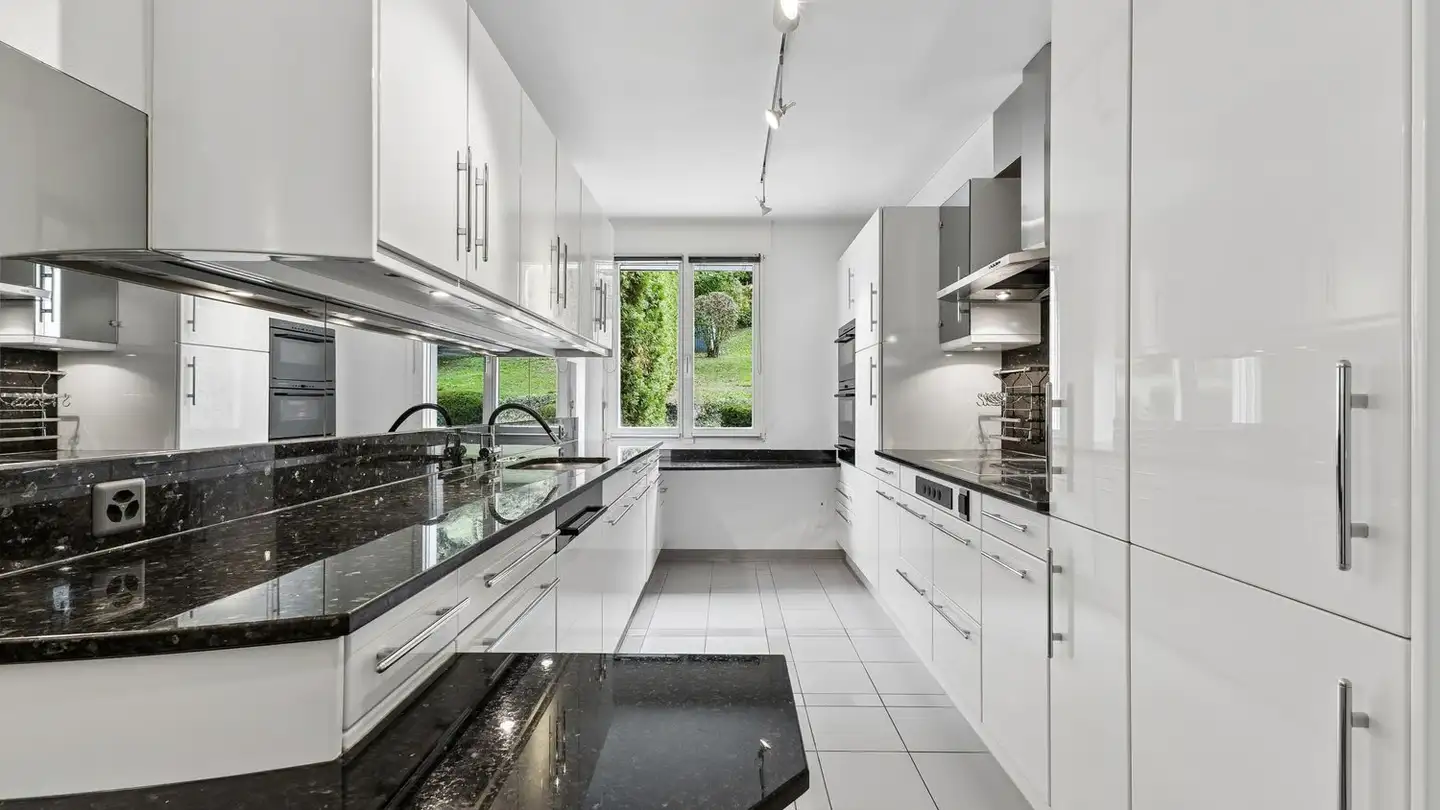 Terrassenwohnung kaufen - Zügnisstrasse 32d, 8143 Stallikon - Foto 2