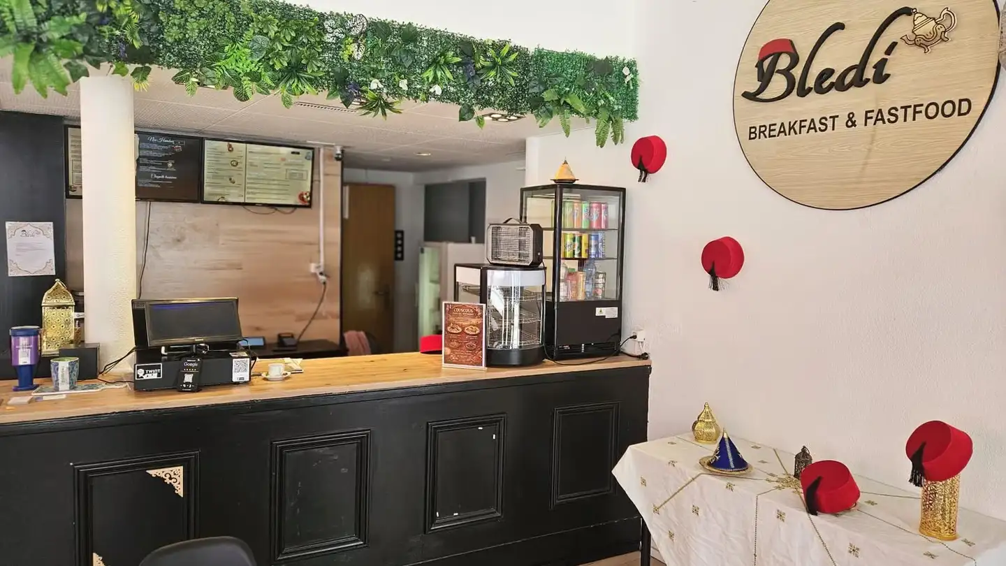 Restaurant à louer - Route De Brügg / Brüggstrasse 6, 2503 Biel/Bienne