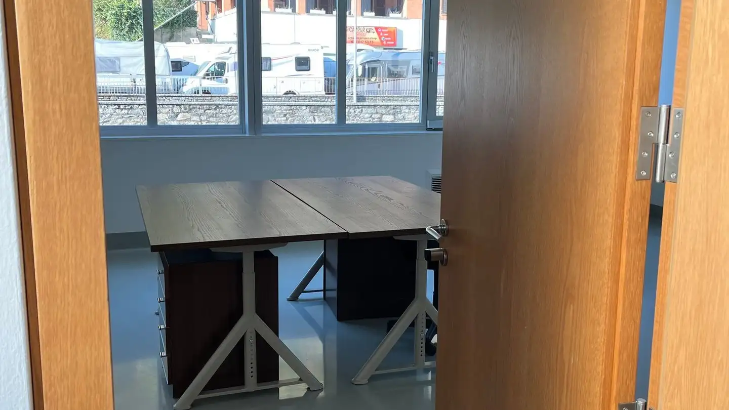 Proprietà industriale in affitto - Via Centro Sportivo 2, 6537 Grono - Photo 3