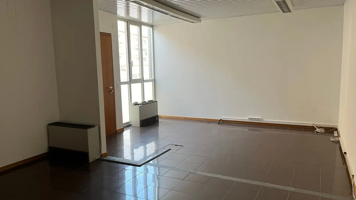 Proprietà industriale in affitto - Via Centro Sportivo 2, 6537 Grono - Photo 4