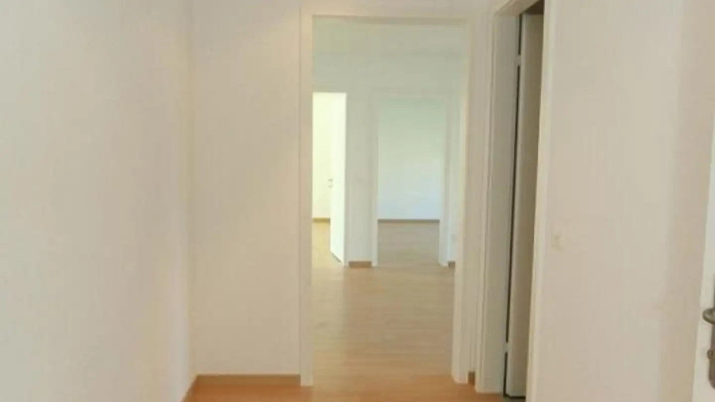 Wohnung mieten - Hallwylstrasse 4, 5000 Aarau - Foto 2