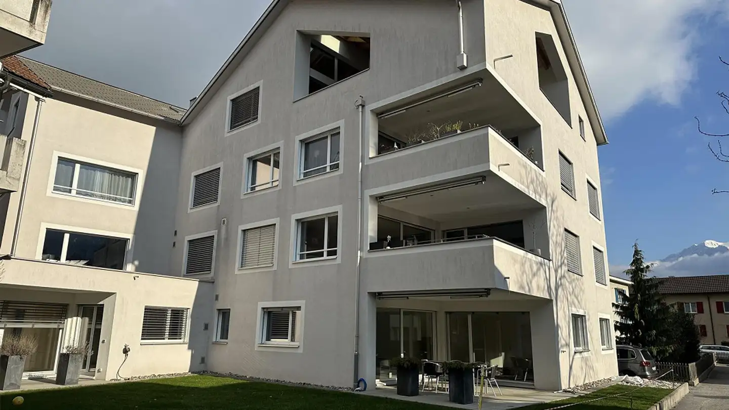 Appartement à louer - Gassa Sutò 43a, 7013 Domat/Ems