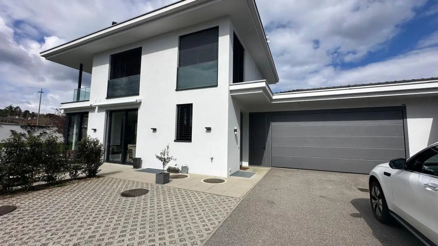 Einfamilienhaus mieten - 1295 Mies