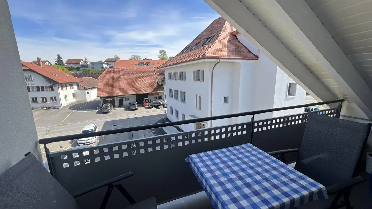 Apartment for rent - Route De L'église 33, 1721 Courtion - Photo 3