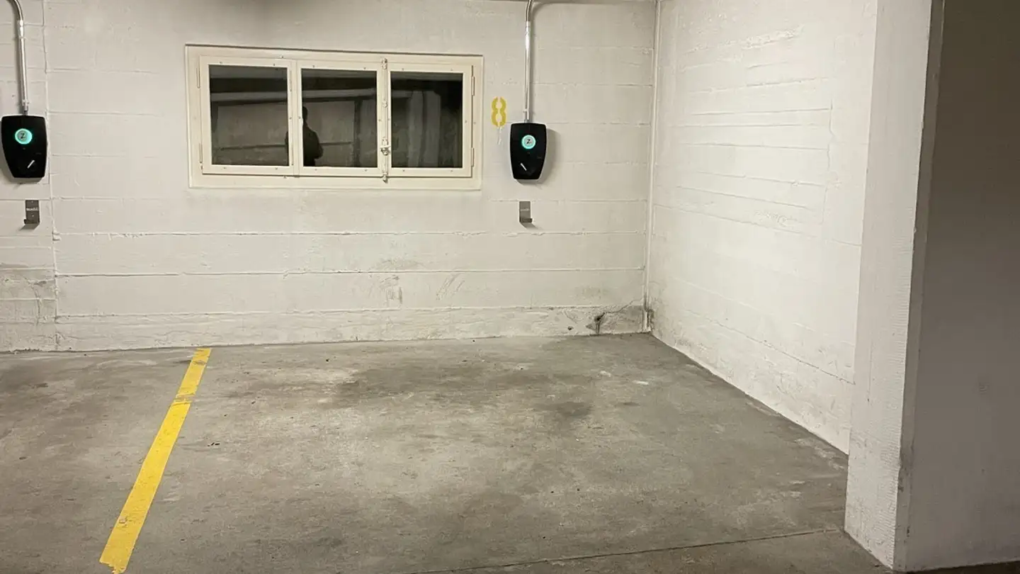 Outdoor parking space for rent - Renggerstrasse 50, 8038 Zürich