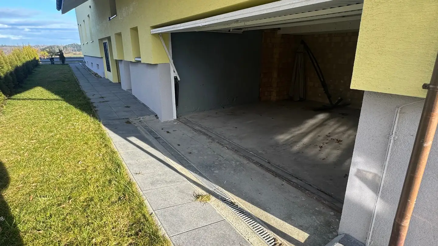 Garage singolo in affitto - Surseestrasse 33, 6206 Neuenkirch