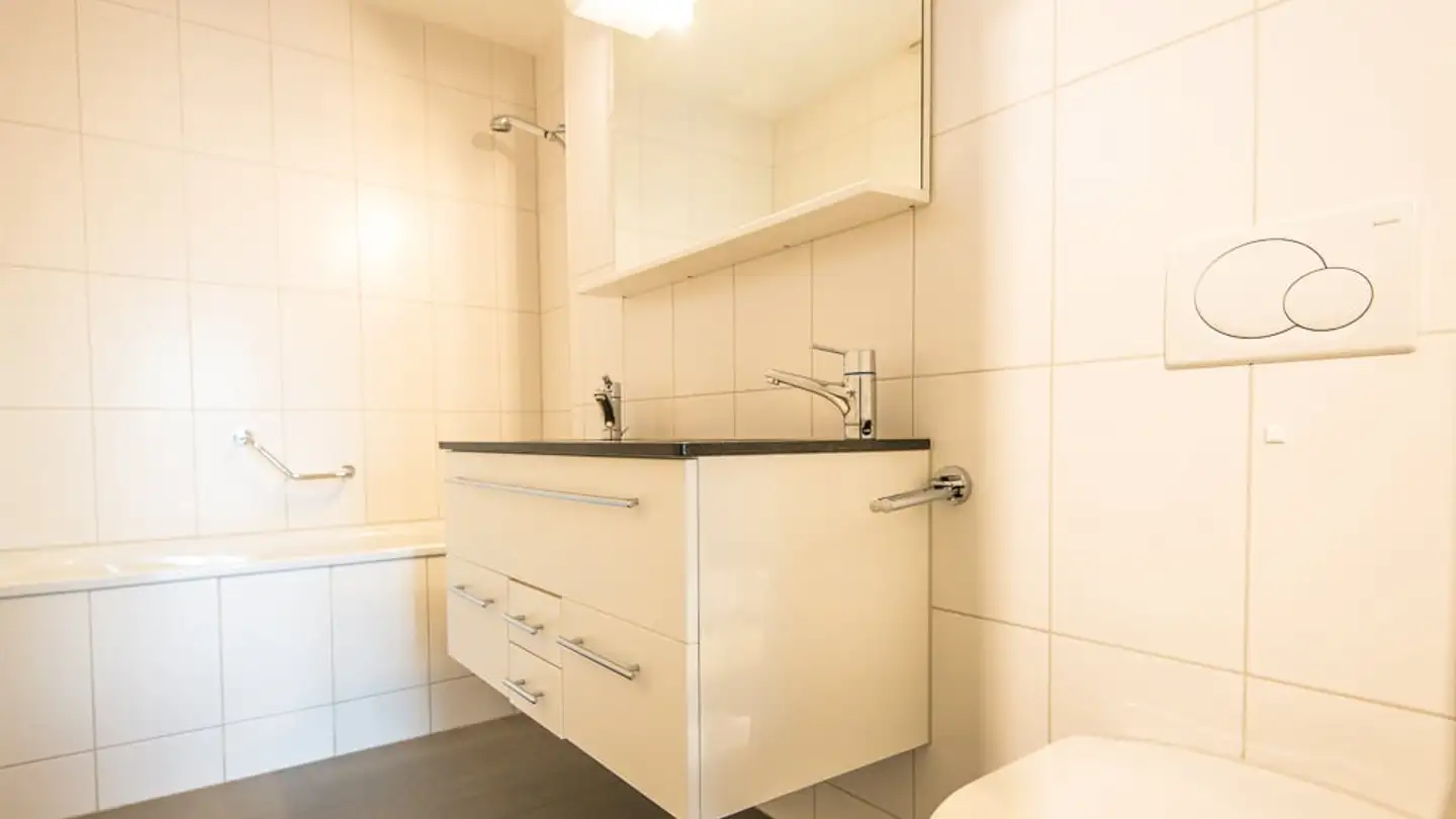 Appartamento in affitto - Blümlisalpstrasse 73, 3627 Heimberg - Foto 2