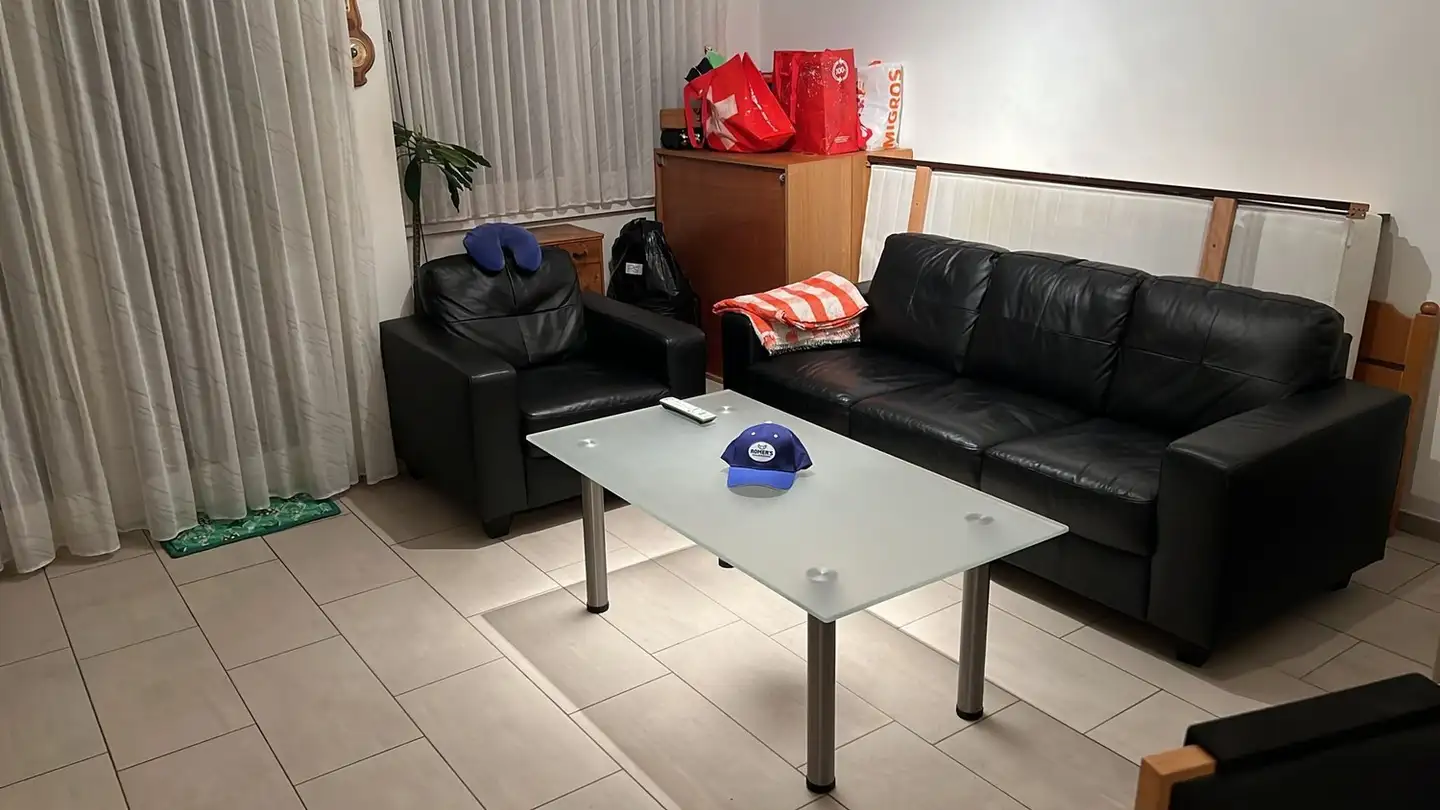 Apartment for rent - 8127 Forch