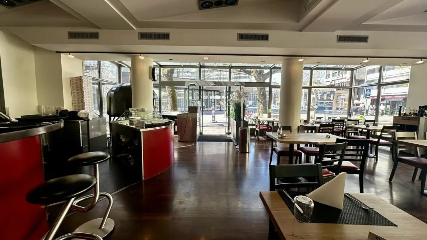 Restaurant for sale - General-Wille-Strasse, 8002 Zürich - Photo 3