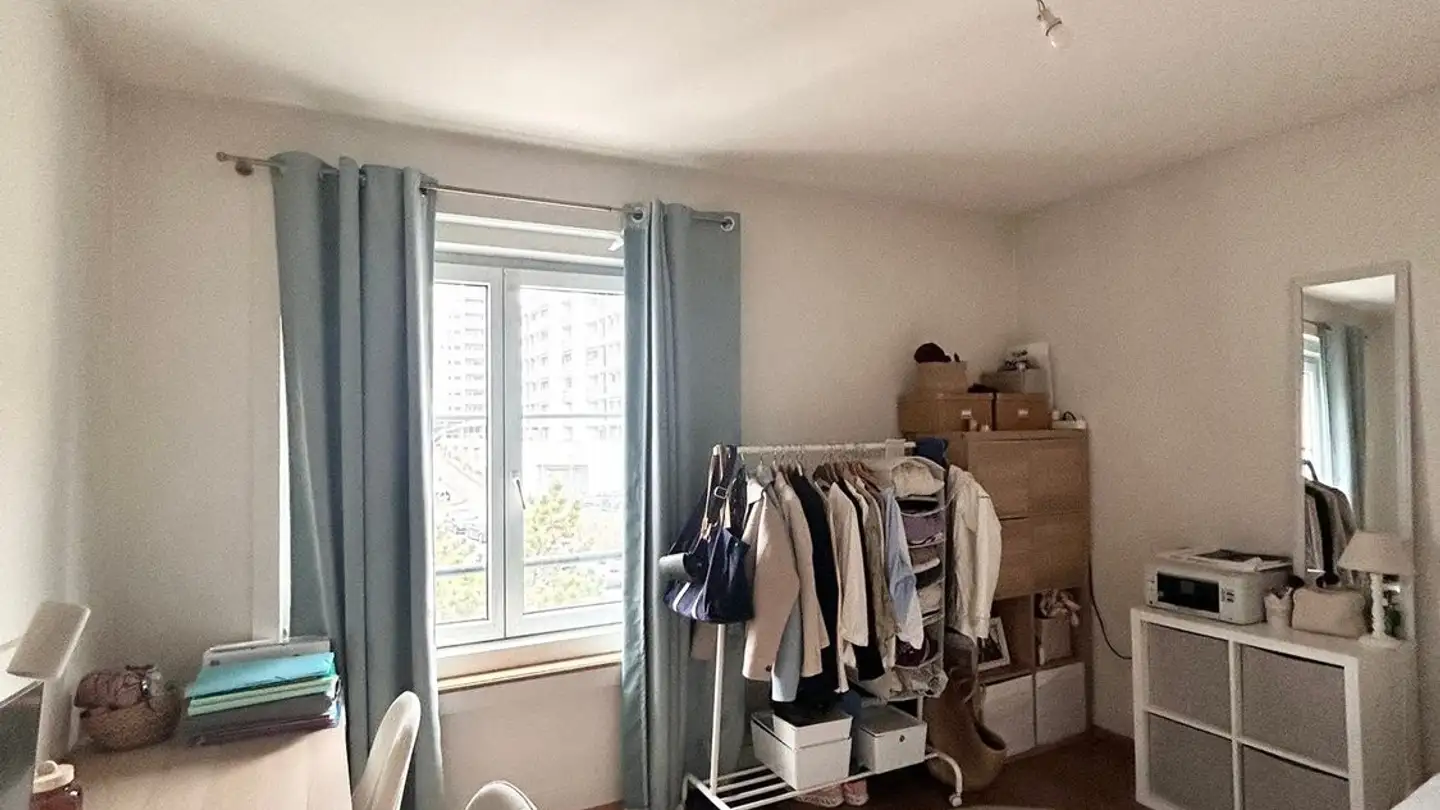 Single room for rent - Rue De Champréveyres, 2000 Neuchâtel