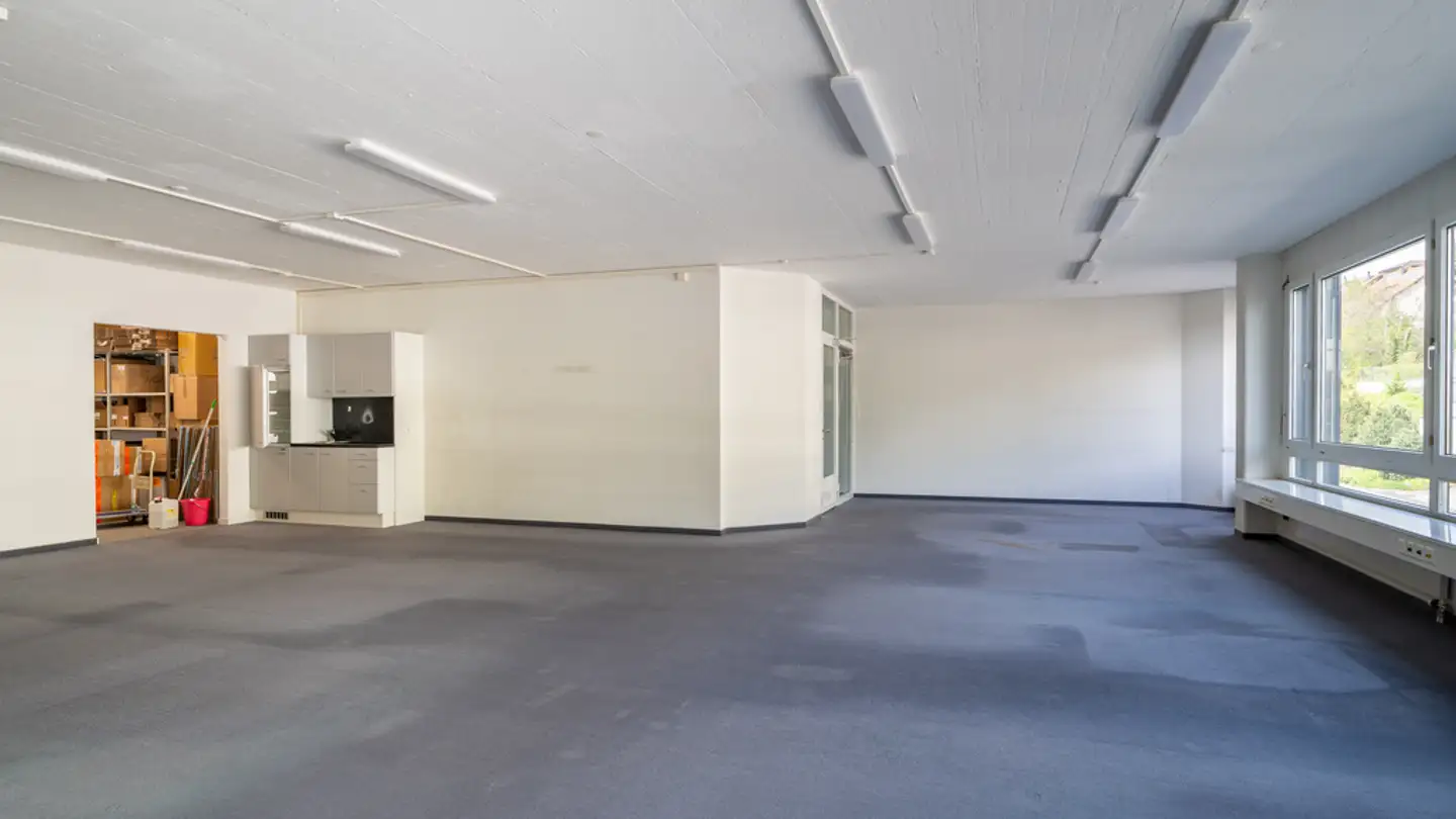 Spazio ufficio in affitto - Samstagernstrasse 45, 8832 Wollerau - Photo 2