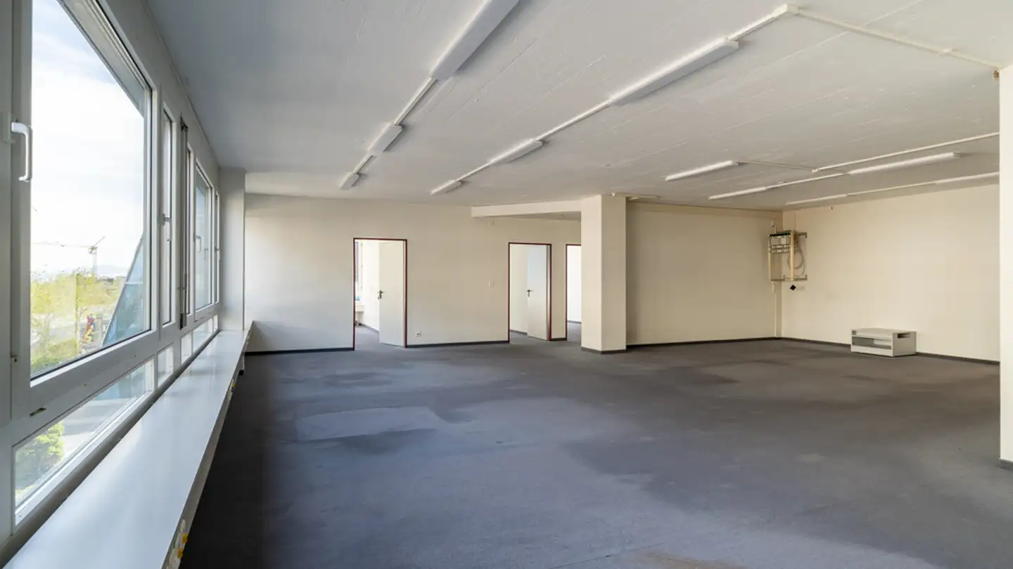 Spazio ufficio in affitto - Samstagernstrasse 45, 8832 Wollerau - Photo 3