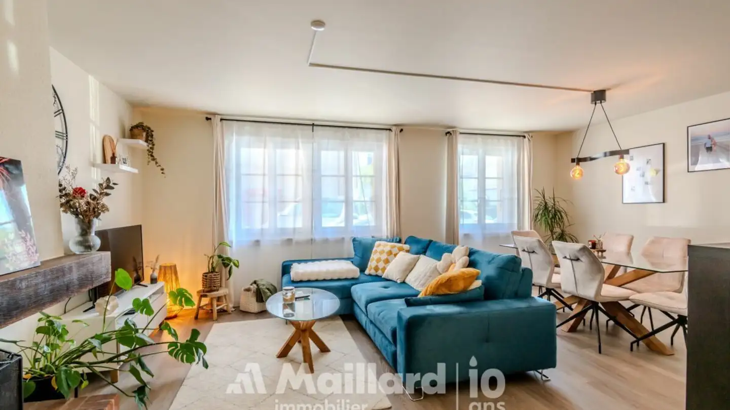 Apartment for sale - 1169 Yens