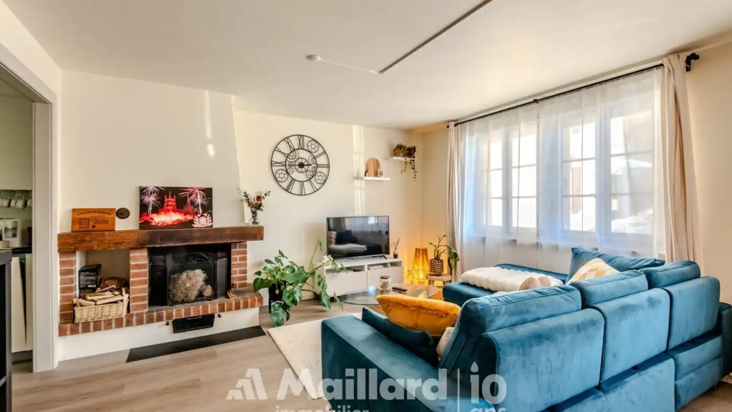 Apartment for sale - 1169 Yens - Photo 3