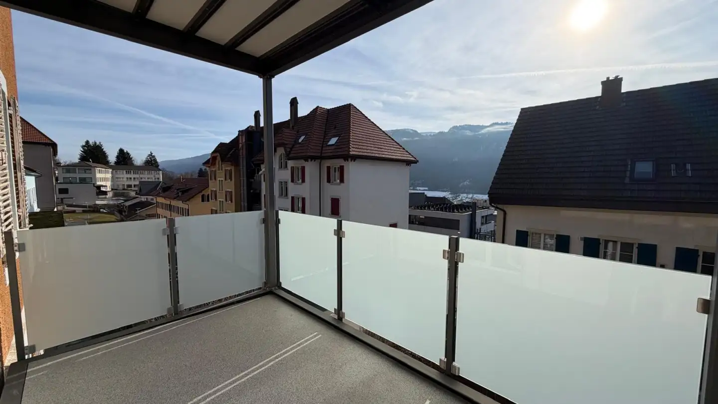 Wohnung mieten - Rue Paul-Charmillot 56, 2610 St-Imier - Foto 3