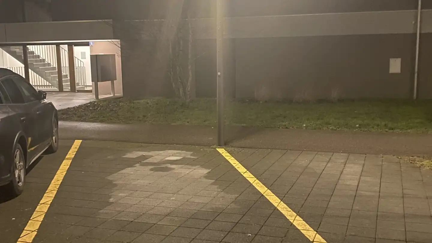 Outdoor parking space for rent - Rives De La Broye, 1530 Payerne