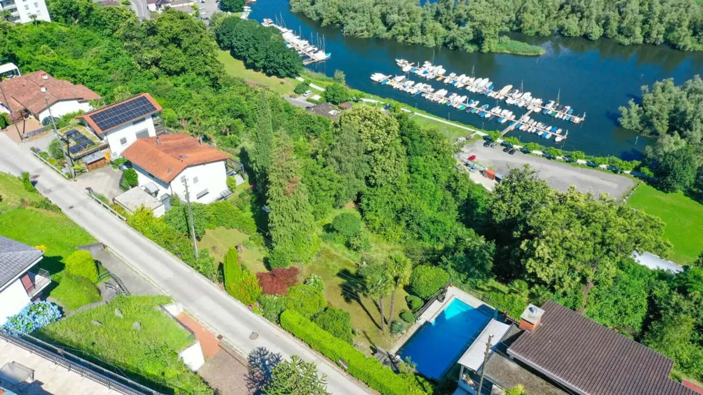 Constructible plot for sale - Via Orgnana, 6573 Magadino