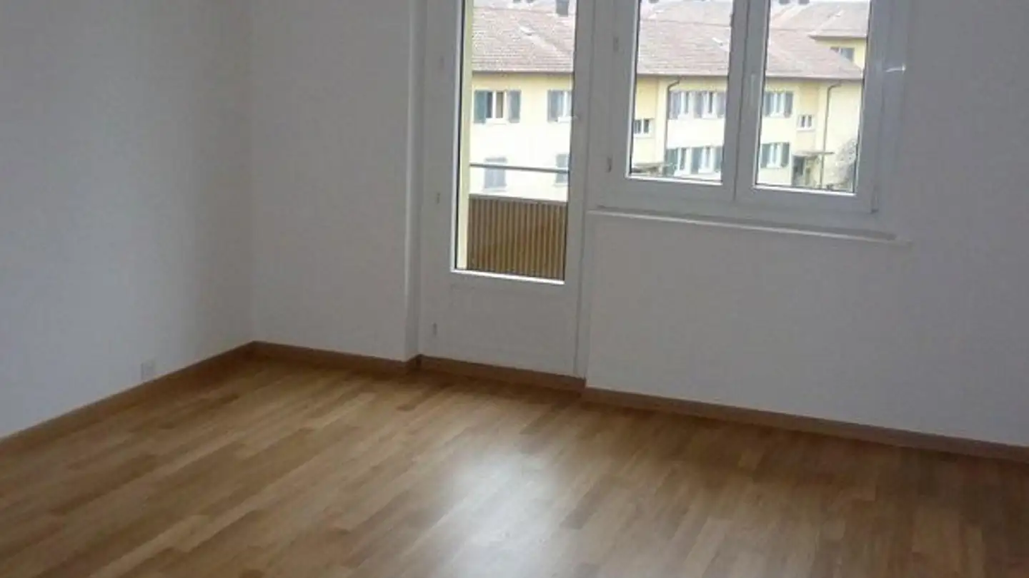 Apartment for rent - Grosswiesenstrasse 71, 8051 Zürich - Photo 2