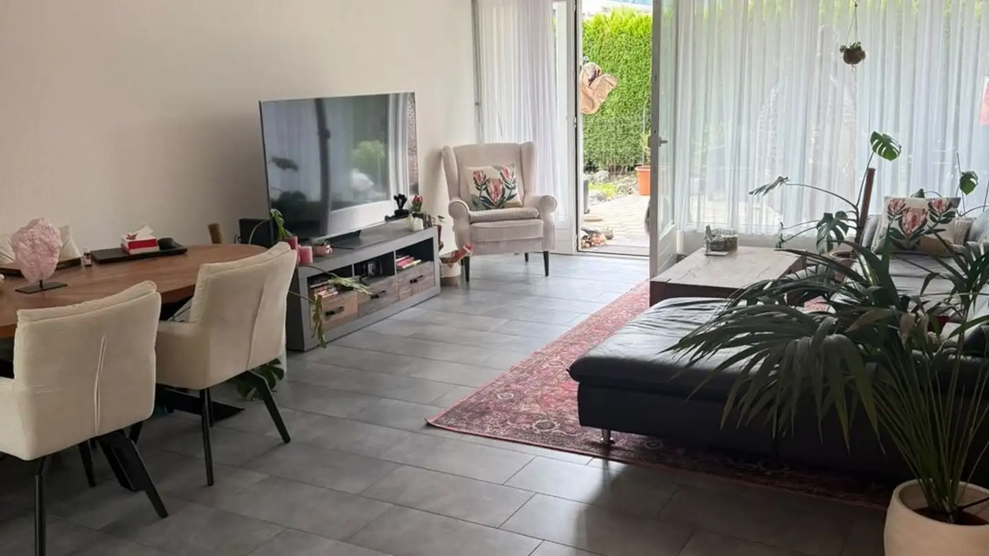 Appartement à louer - 9249 Algetshausen