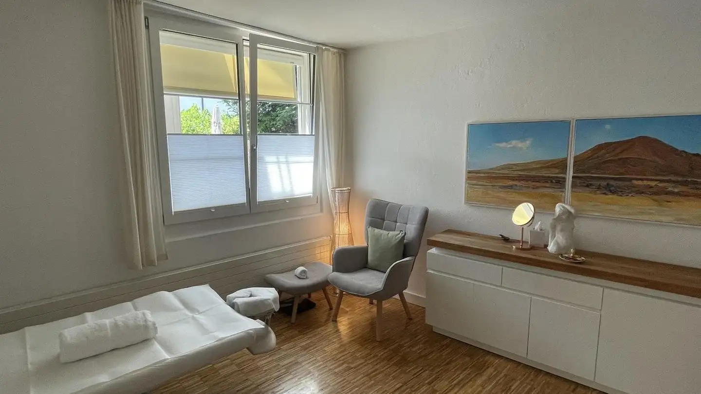 Gewerbe mieten - Albisriederstrasse 256a, 8047 Zürich