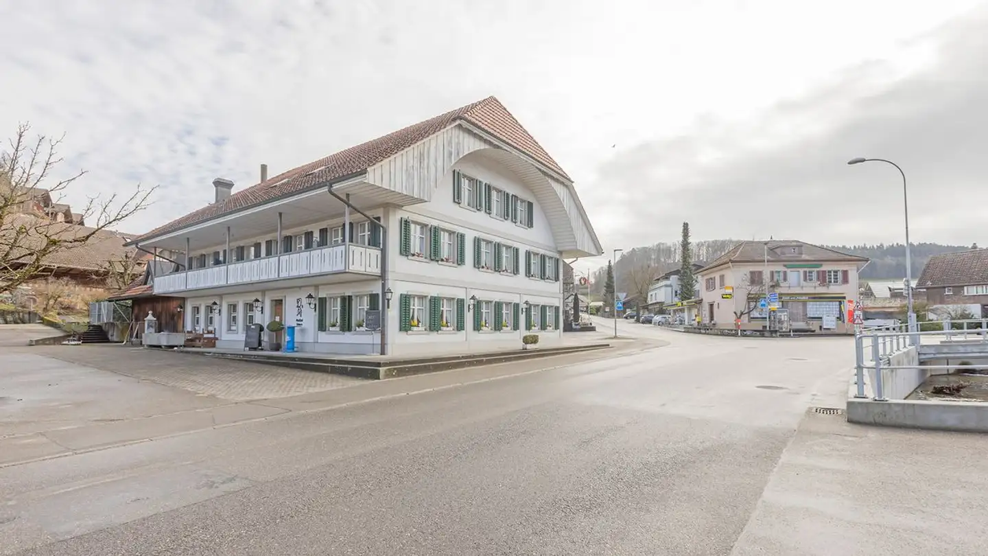 Hotel kaufen - Dorfstrasse 79, 4917 Melchnau - Foto 2