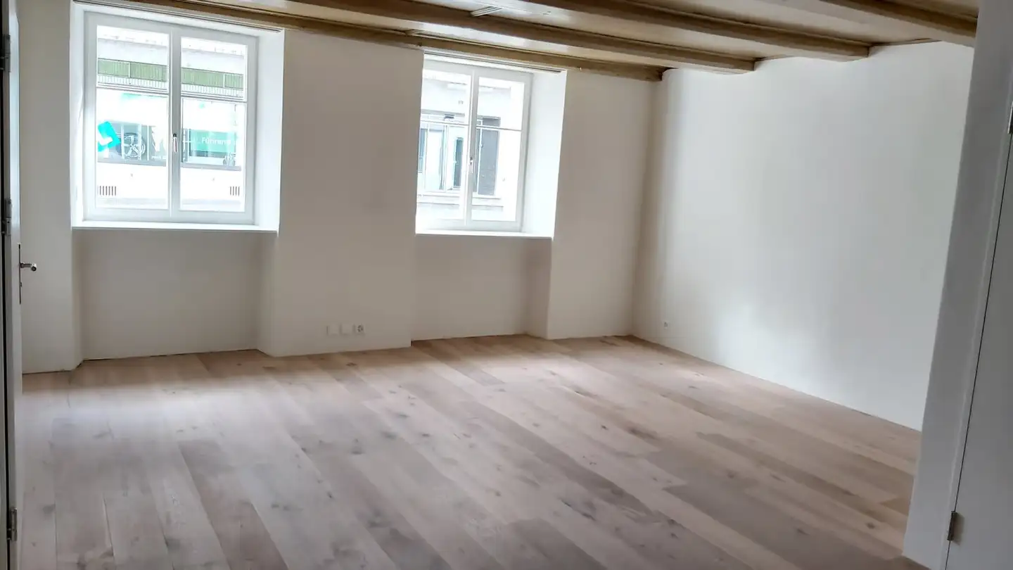 Commerciale in affitto - Delsbergerstrasse 52, 4242 Laufen