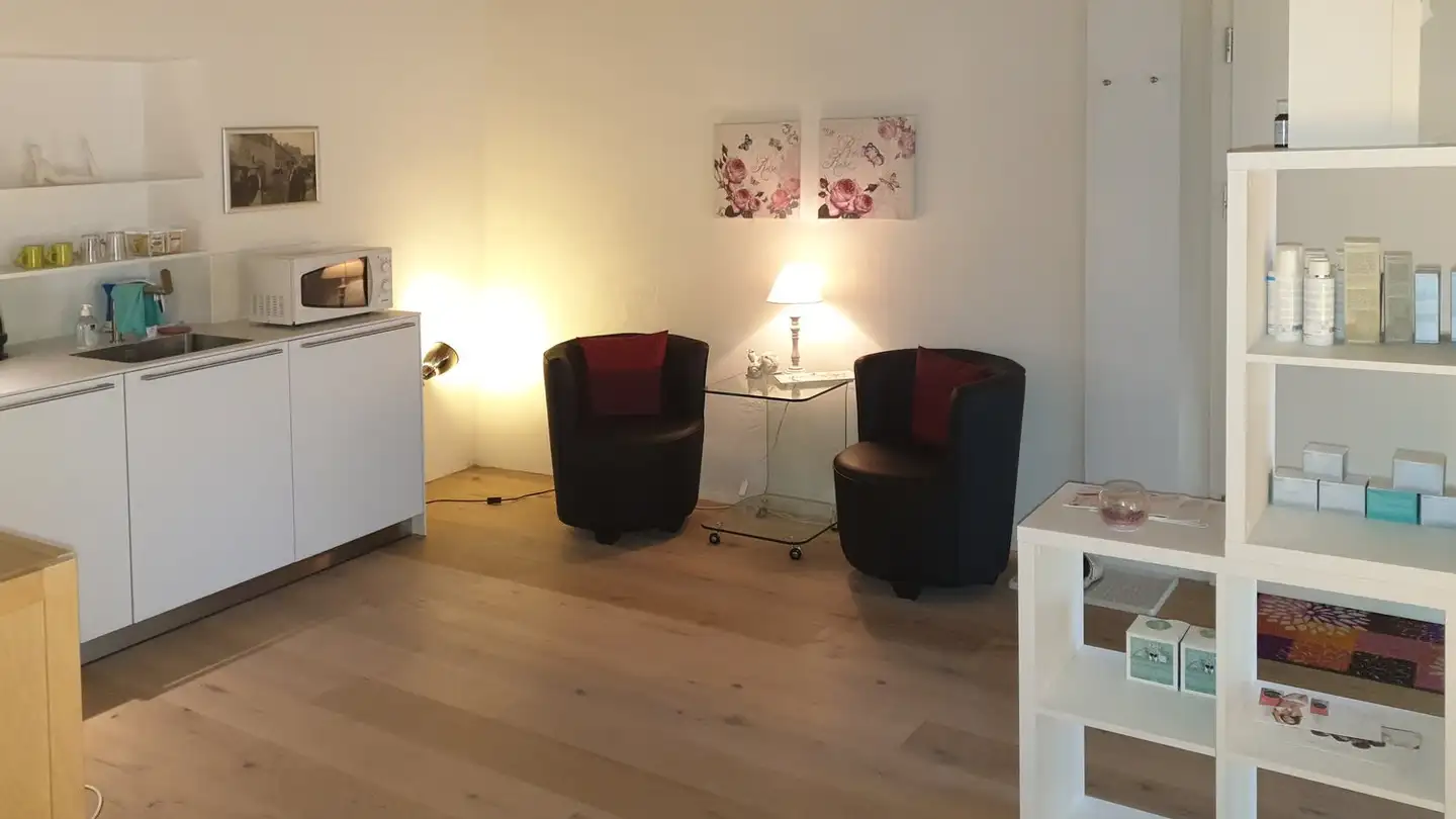 Commerciale in affitto - Delsbergerstrasse 52, 4242 Laufen - Foto 3