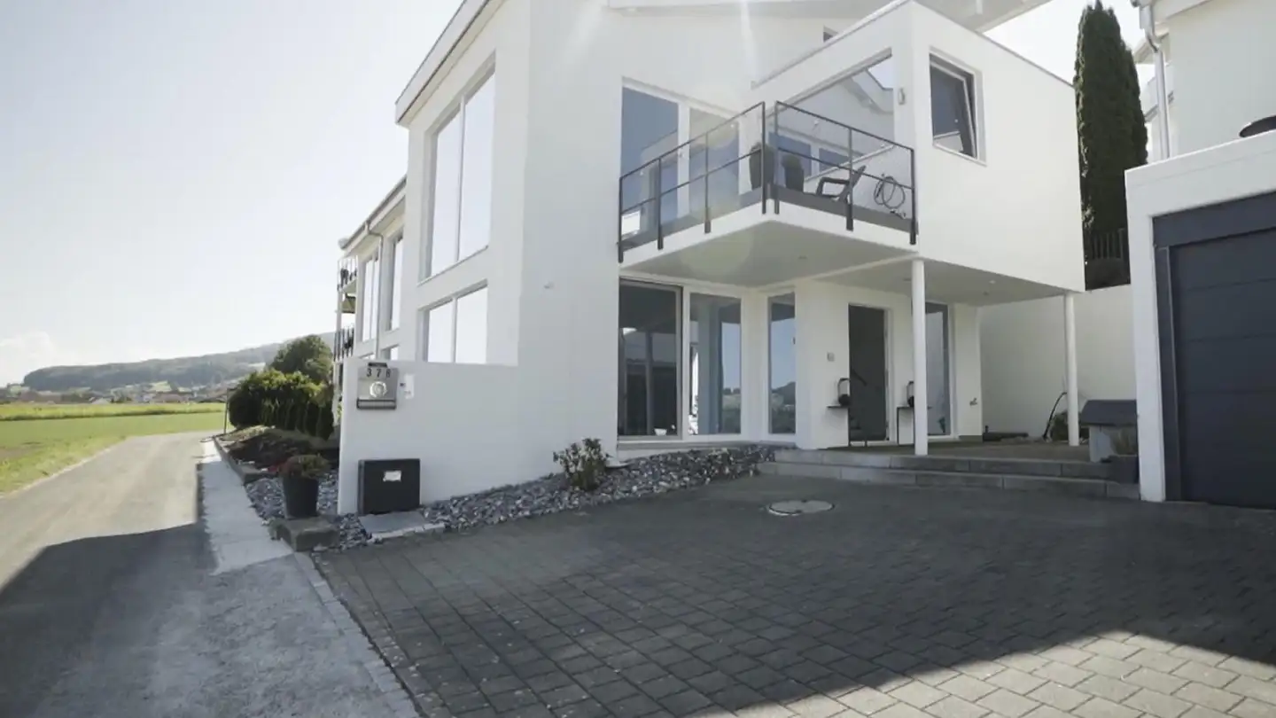 Villa for sale - 5705 Hallwil