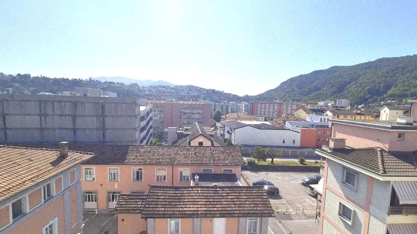 Apartment for rent - Via Luigi Lavizzari 5, 6830 Chiasso - Photo 2