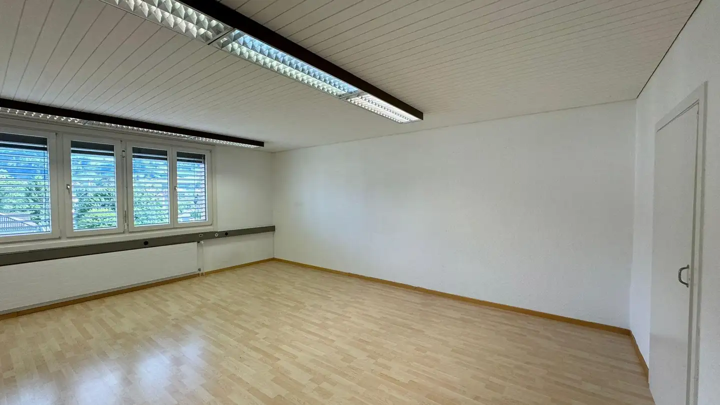 Office space for rent - Bahnhofplatz 10, 8853 Lachen SZ - Photo 2