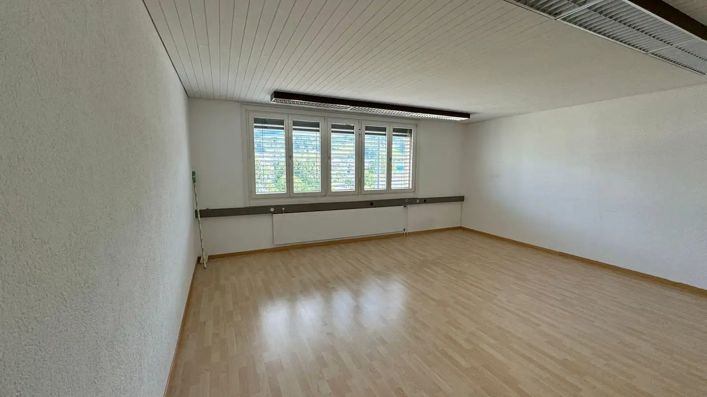 Office space for rent - Bahnhofplatz 10, 8853 Lachen SZ - Photo 4