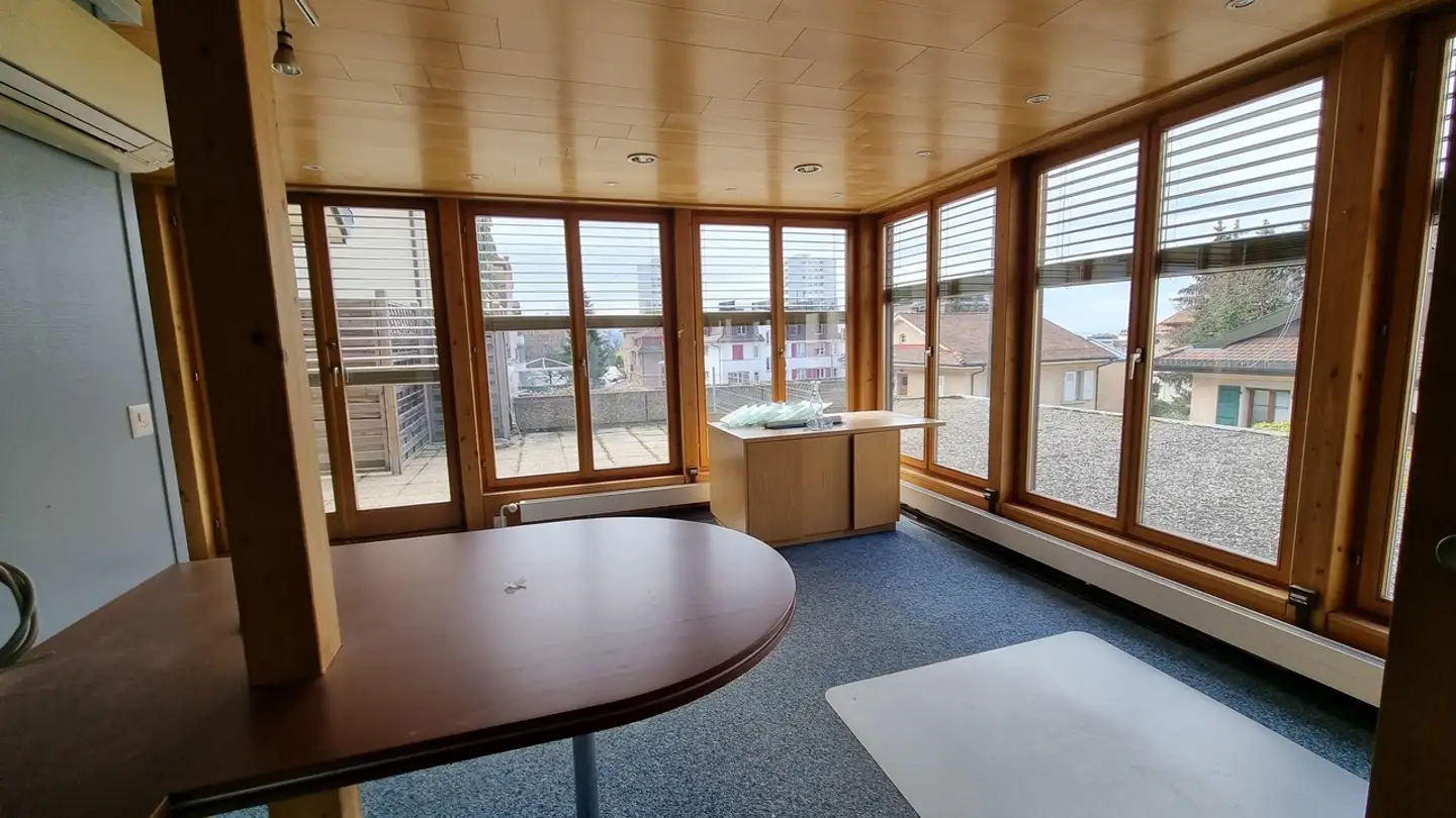 Commercial for rent - Chemin Du Grandchamp 6, 1018 Lausanne