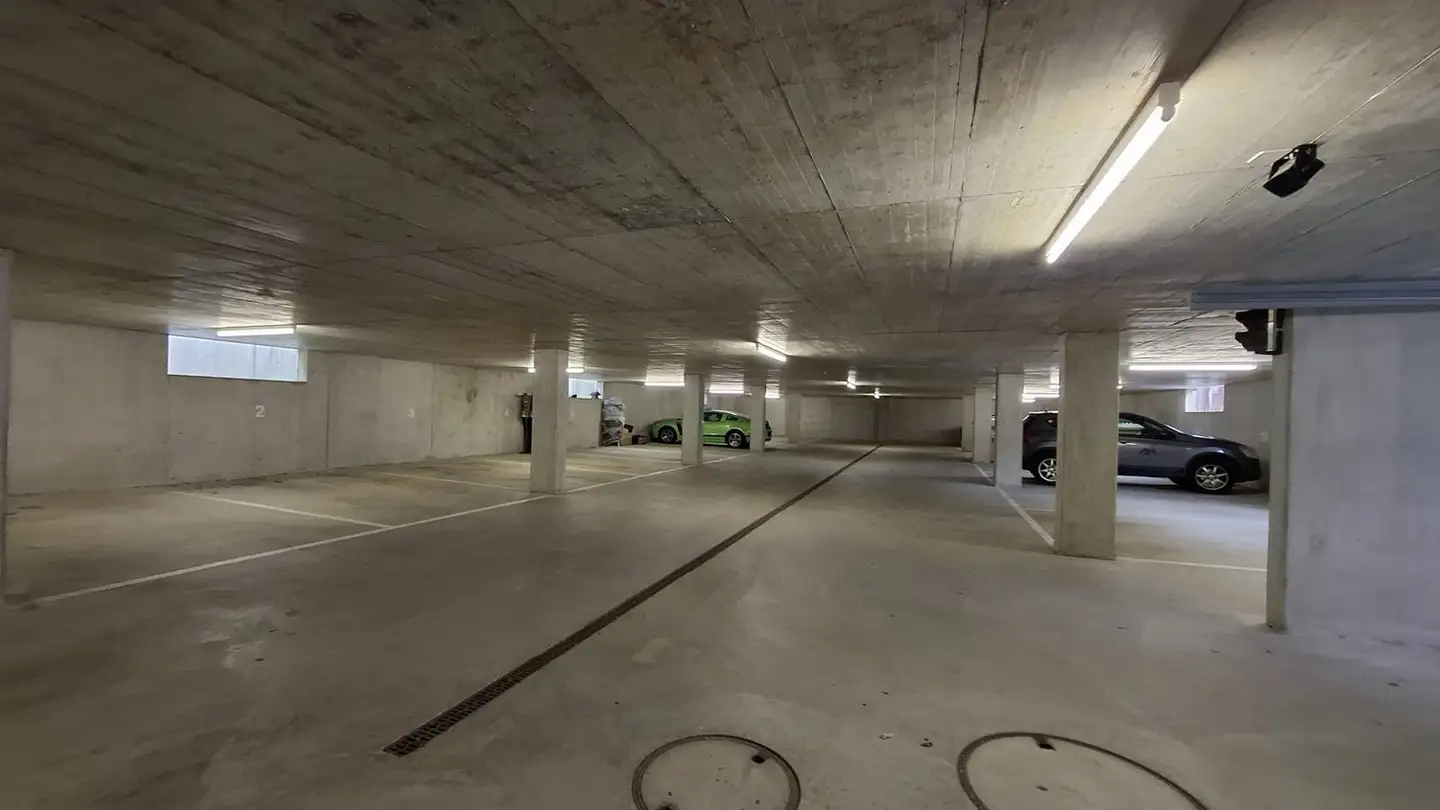 Place de parking souterraine à louer - Pappelweg 4, 4950 Huttwil - Photo 4