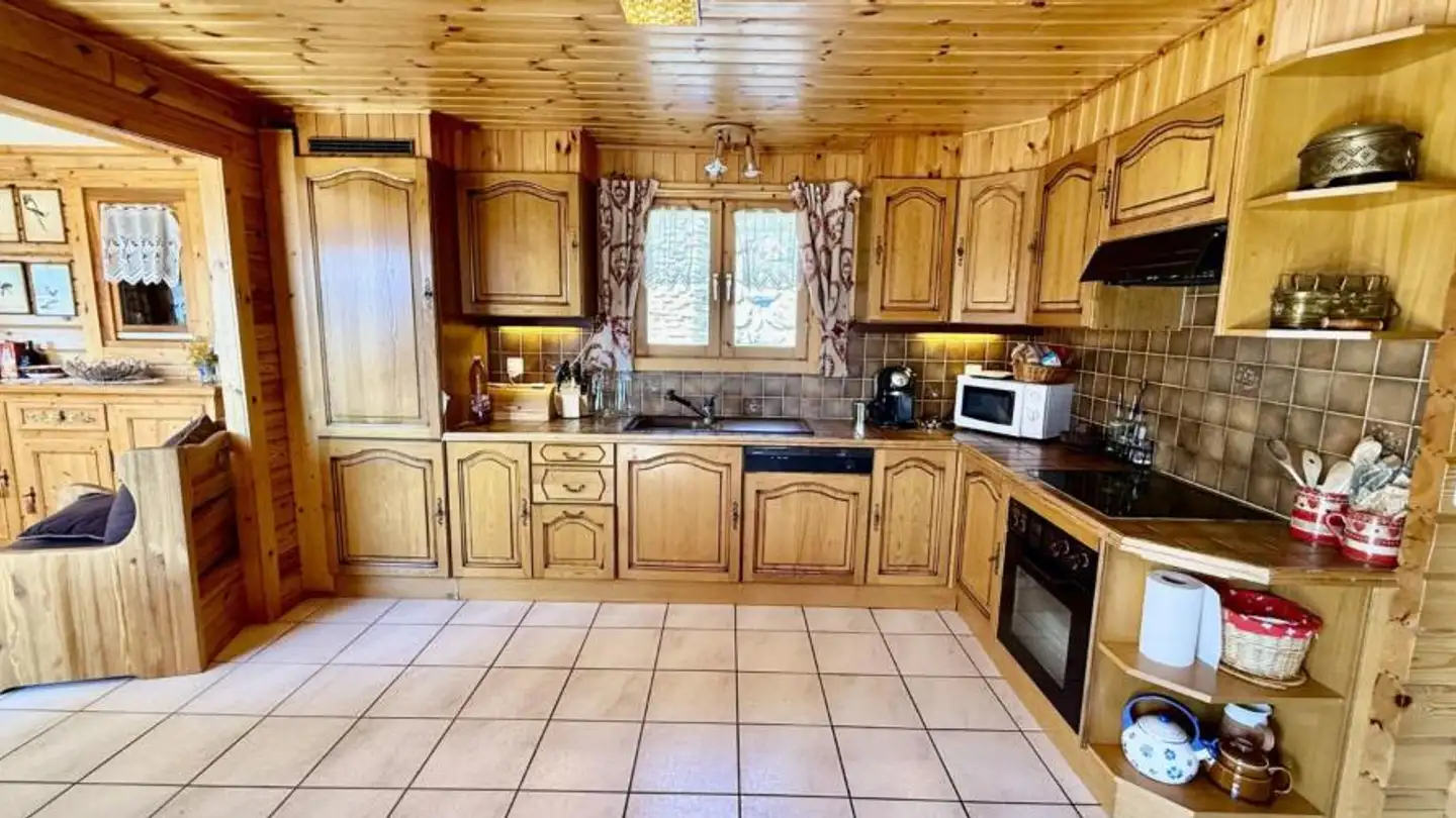 Chalet for sale - 1972 Anzère - Photo 4