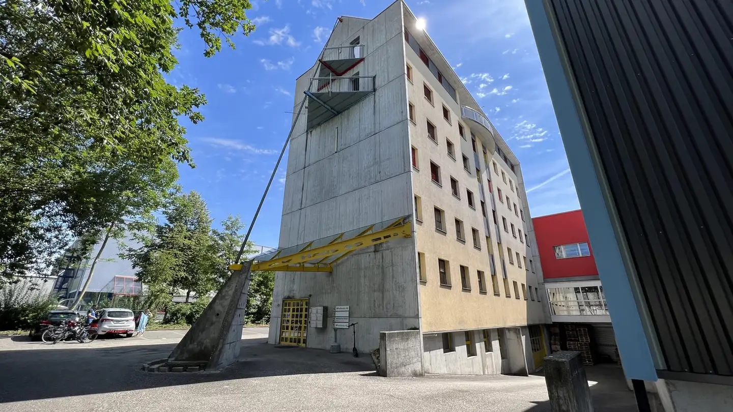 Commercial à louer - Buchmattstrasse 19, 3400 Burgdorf