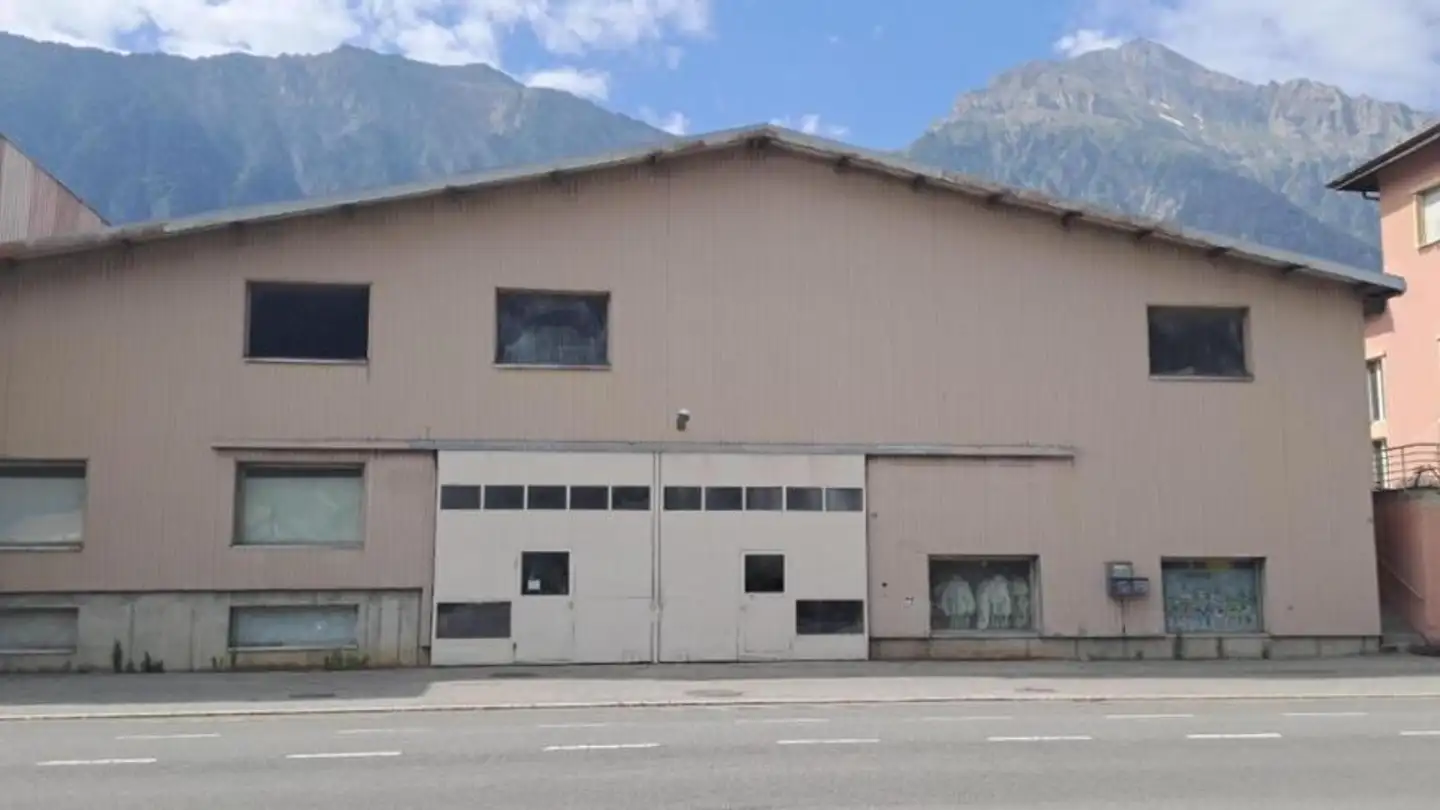 Edificio ad uso misto in vendita - Route du Léman 8B, 1906 Charrat