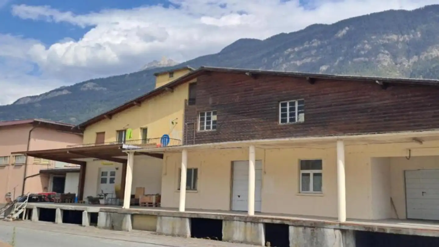 Edificio ad uso misto in vendita - Route du Léman 8B, 1906 Charrat - Foto 2