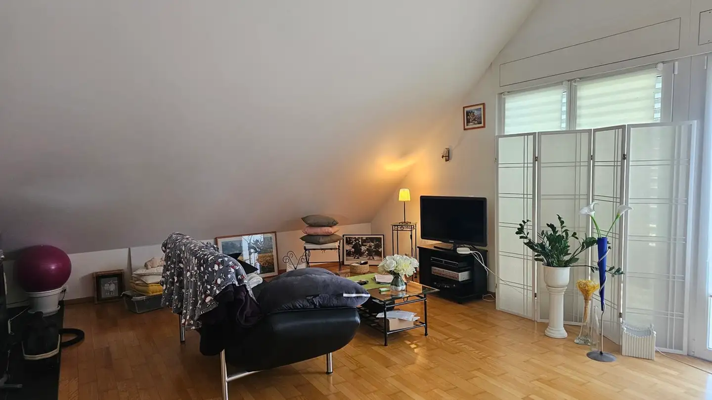 Penthouse for rent - Chemin De Champvent 10, 1008 Jouxtens-Mézery