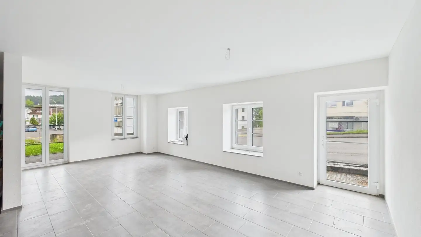 Commercial for rent - Lenzburgerstrasse 14, 5504 Othmarsingen