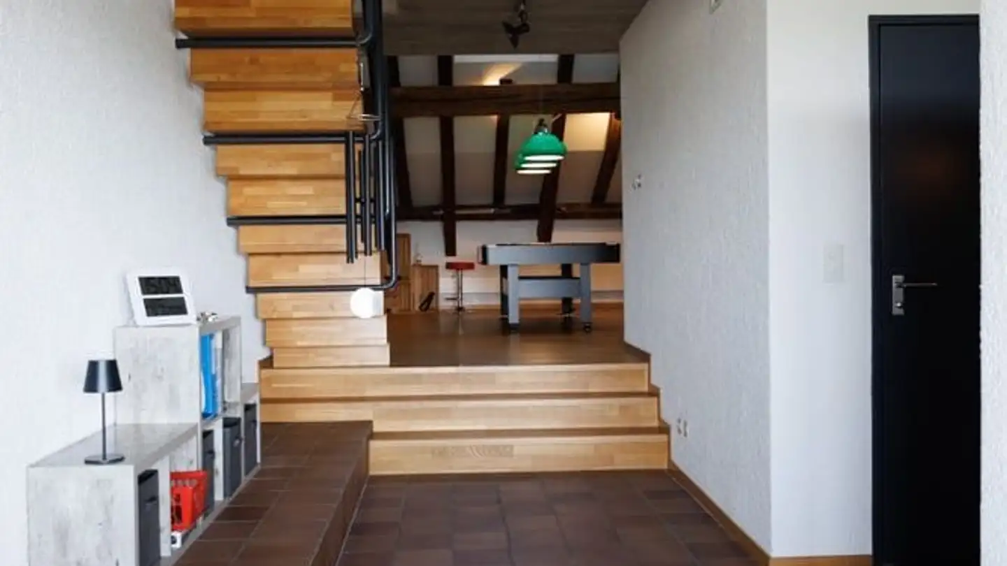 Attique à louer - Rue Du Château 127, 1680 Romont FR - Photo 3