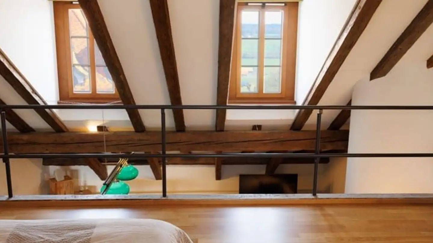 Attique à louer - Rue Du Château 127, 1680 Romont FR - Photo 4