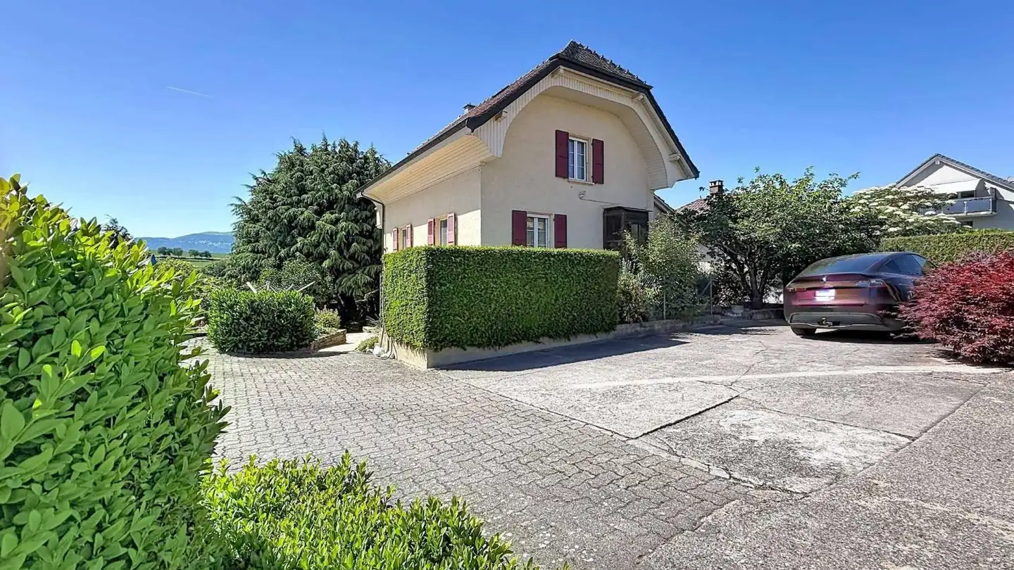 Villa for sale - 1417 Epautheyres