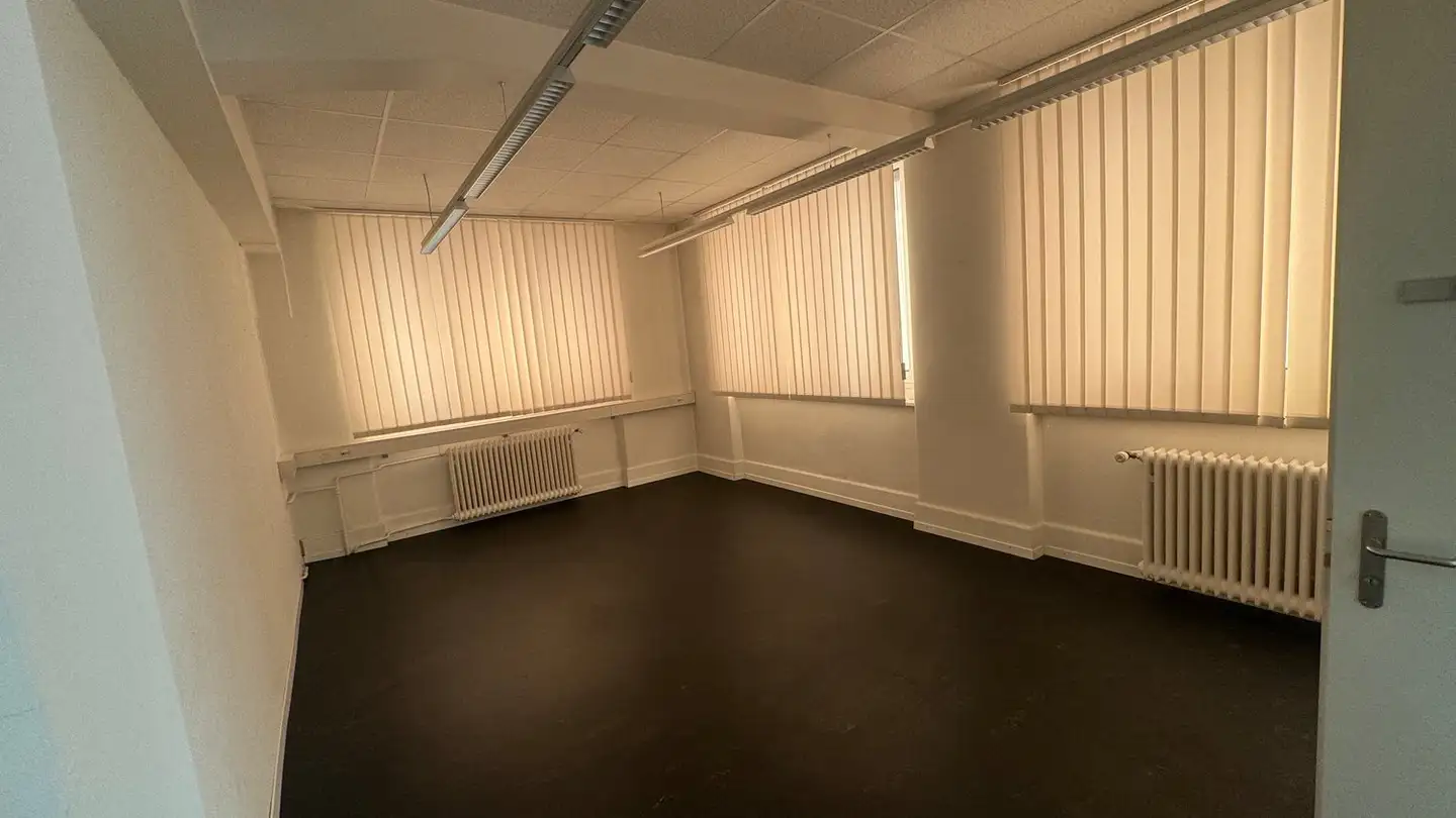 Bürofläche mieten - Lagerstrasse 41, 3360 Herzogenbuchsee - Foto 3