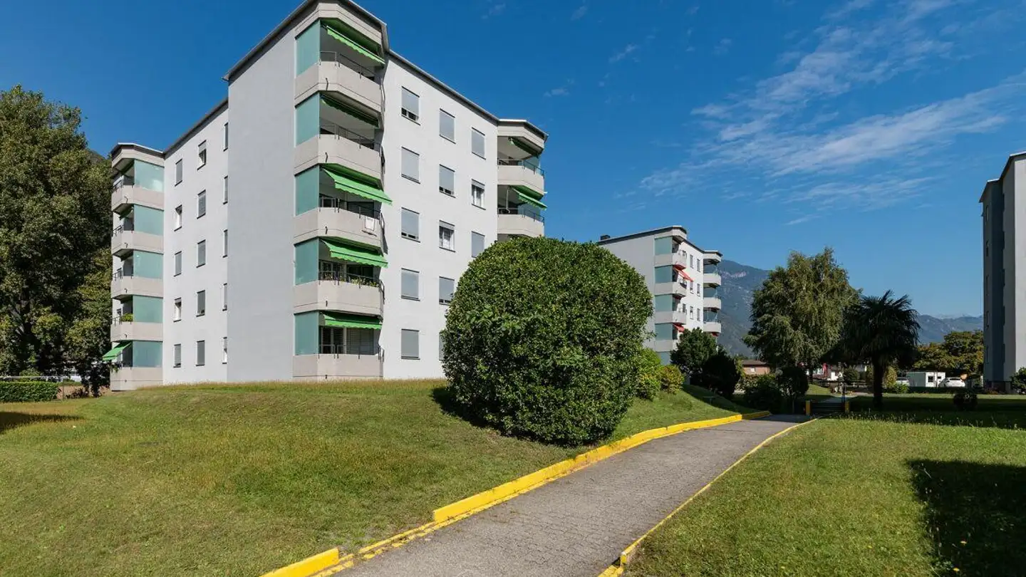 Wohnung mieten - Via Pizzo Di Claro, 6500 Bellinzona - Foto 2